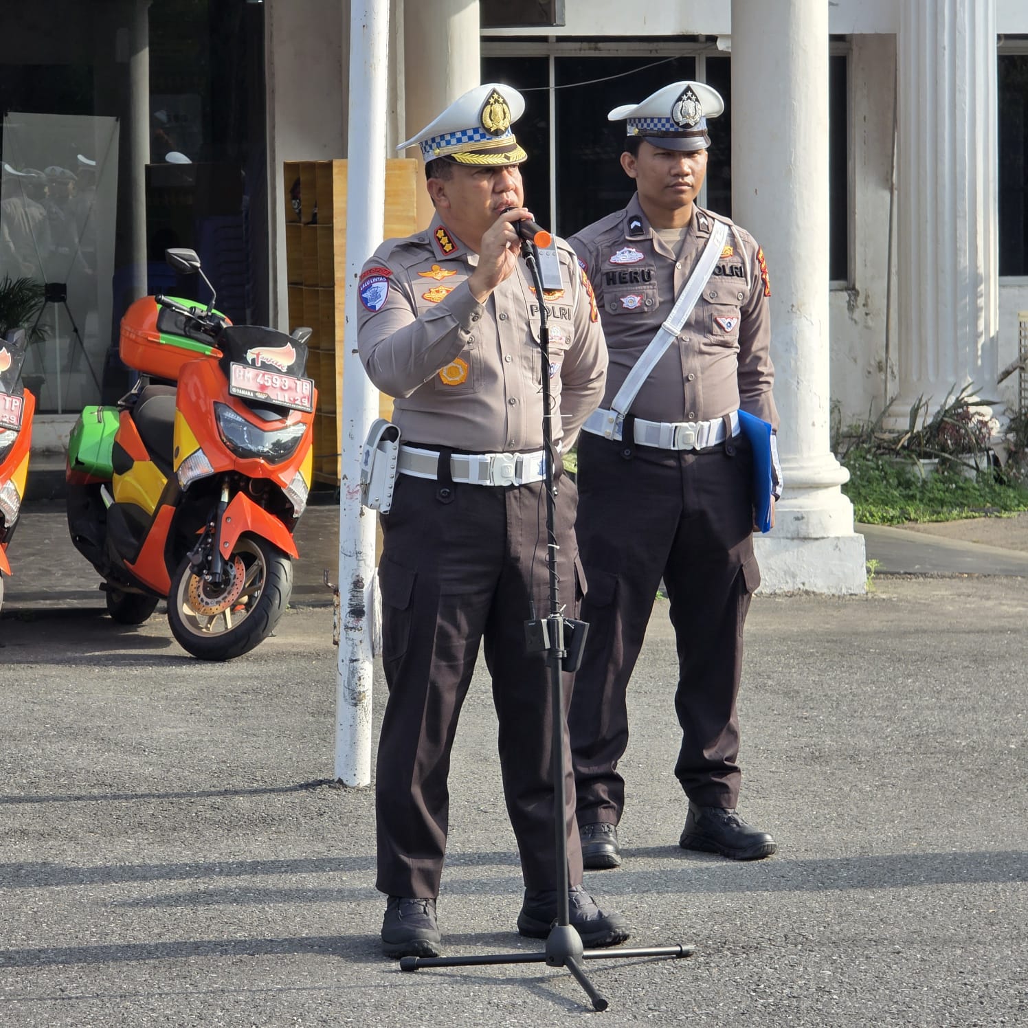 Kota Pekanbaru Jadi Magnet Akhir Pekan, Ditlantas Polda Riau Tingkatkan Patroli dan Pengaturan Lalu Lintas Hingga Malam Hari
